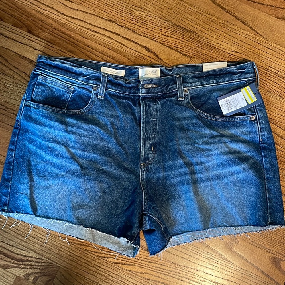 Universal thread size 16